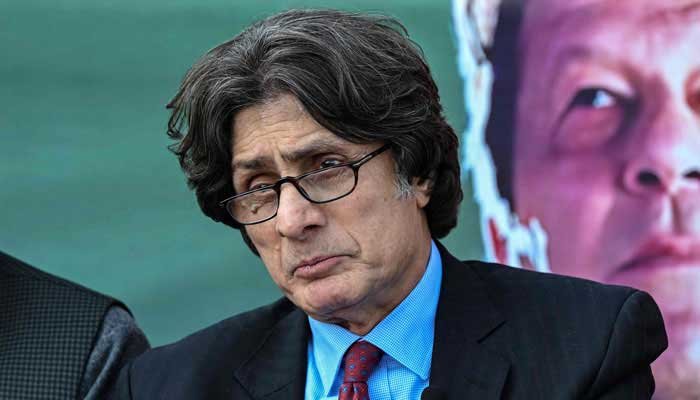 Hc Rauf IHC orders to remove Rauf Hassan's name from ECL - Abb Takk News