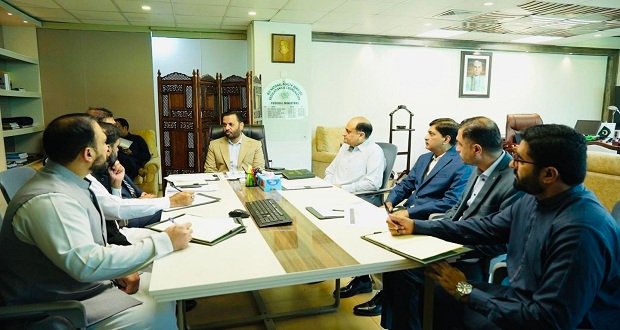 Pakistan pharmaceutical and medical devices fields have enormous economic capacity: Syed Mustafa Kamal  Abb Takk News
