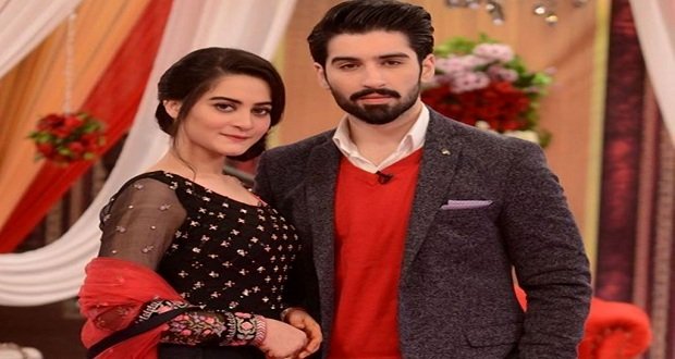Aiman Khan and Muneeb Butt with their daughters