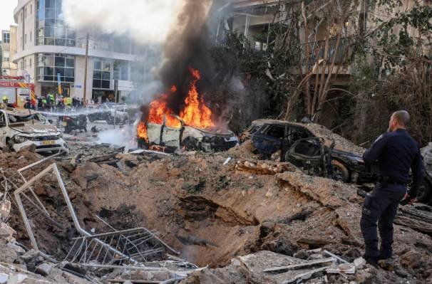 Tensions escalate in Middle East as Iran threatens US hotels, US prepares troop surge