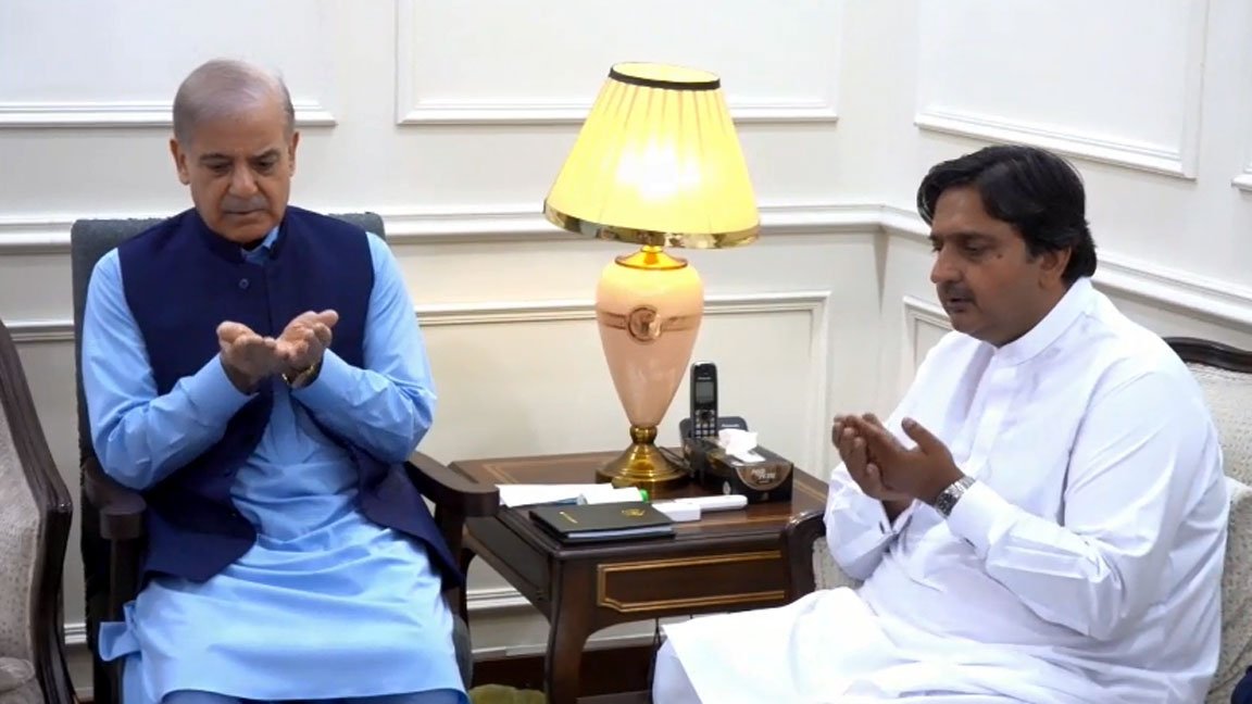 PM Shehbaz express condolence over demise of Speaker’s sister