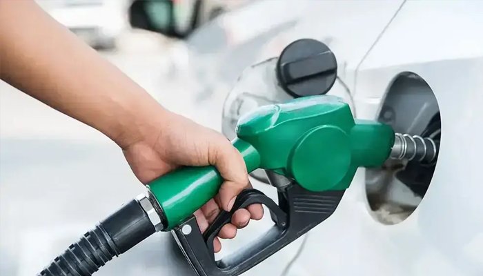 Govt announces major increase in Petrol, Diesel prices