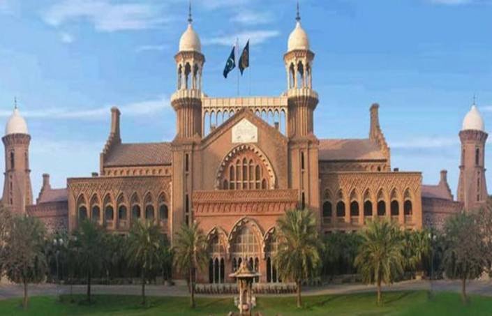 LHC orders customs to repatriate seized gold, dollars from passenger