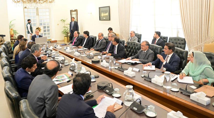 Shehbaz Sharif directs urgent action on nationwide hepatitis control