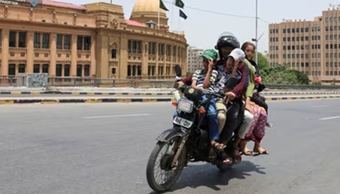Karachi to experience intense heat over next 3 days