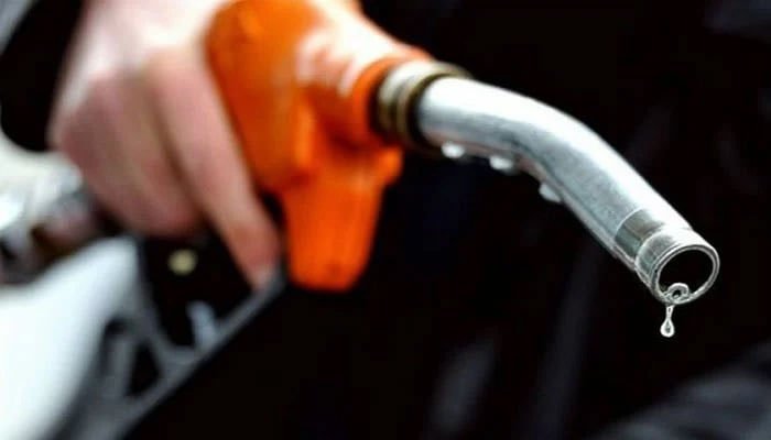 Govt announces significant reduction Rs.22 per litre in petroleum products