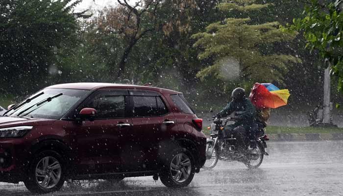 PMD predicts rain, thunderstorms in Northern regions from June 2-5