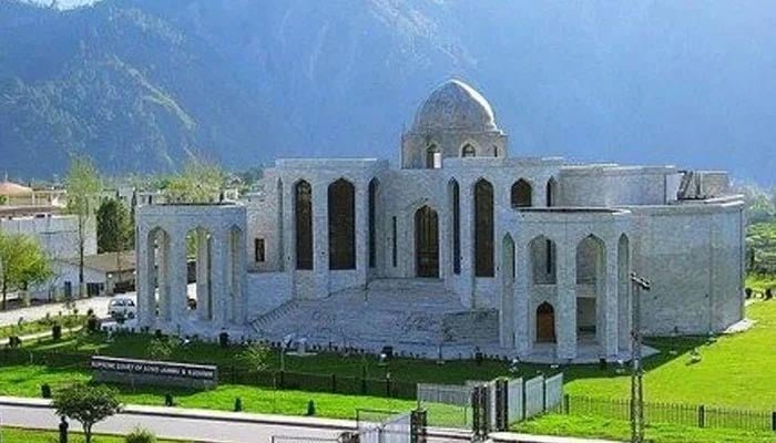 AJK SC affirms constitutional status of refugee seats